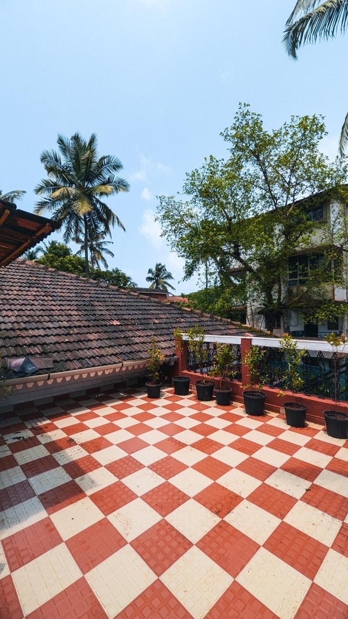 The First House By V3Homestay 4Bhk Private Pool Calangute Dış mekan fotoğraf
