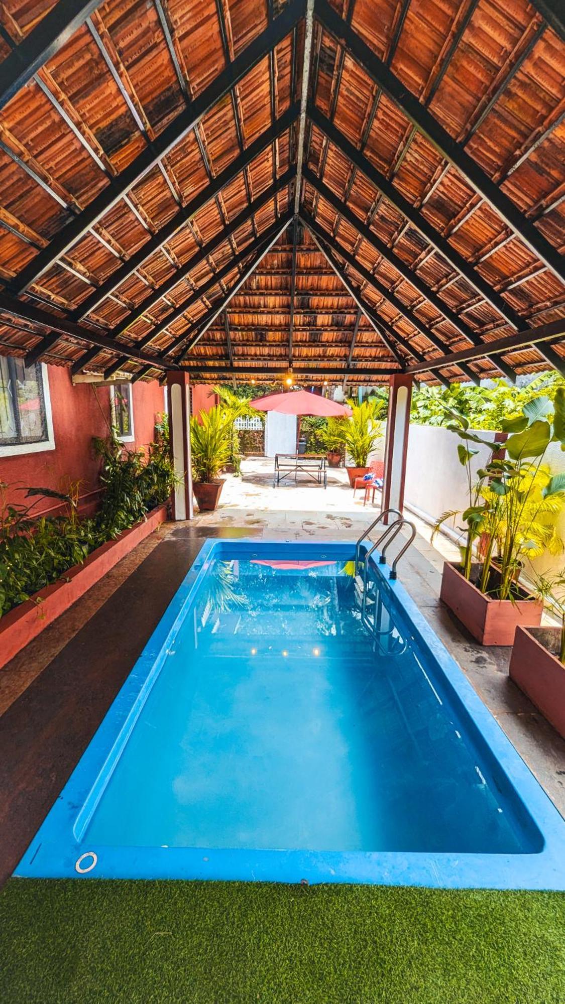 The First House By V3Homestay 4Bhk Private Pool Calangute Dış mekan fotoğraf