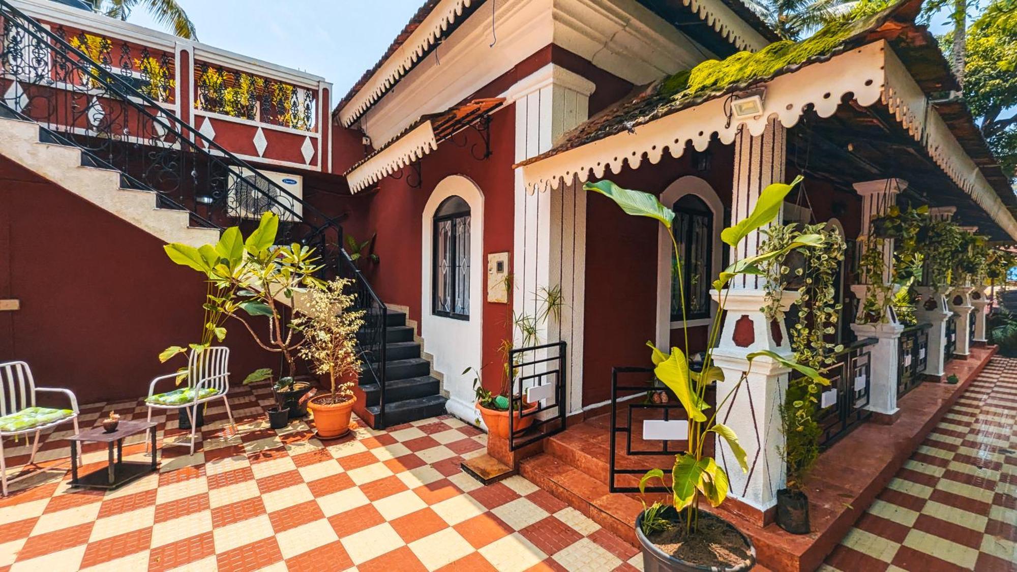 The First House By V3Homestay 4Bhk Private Pool Calangute Dış mekan fotoğraf