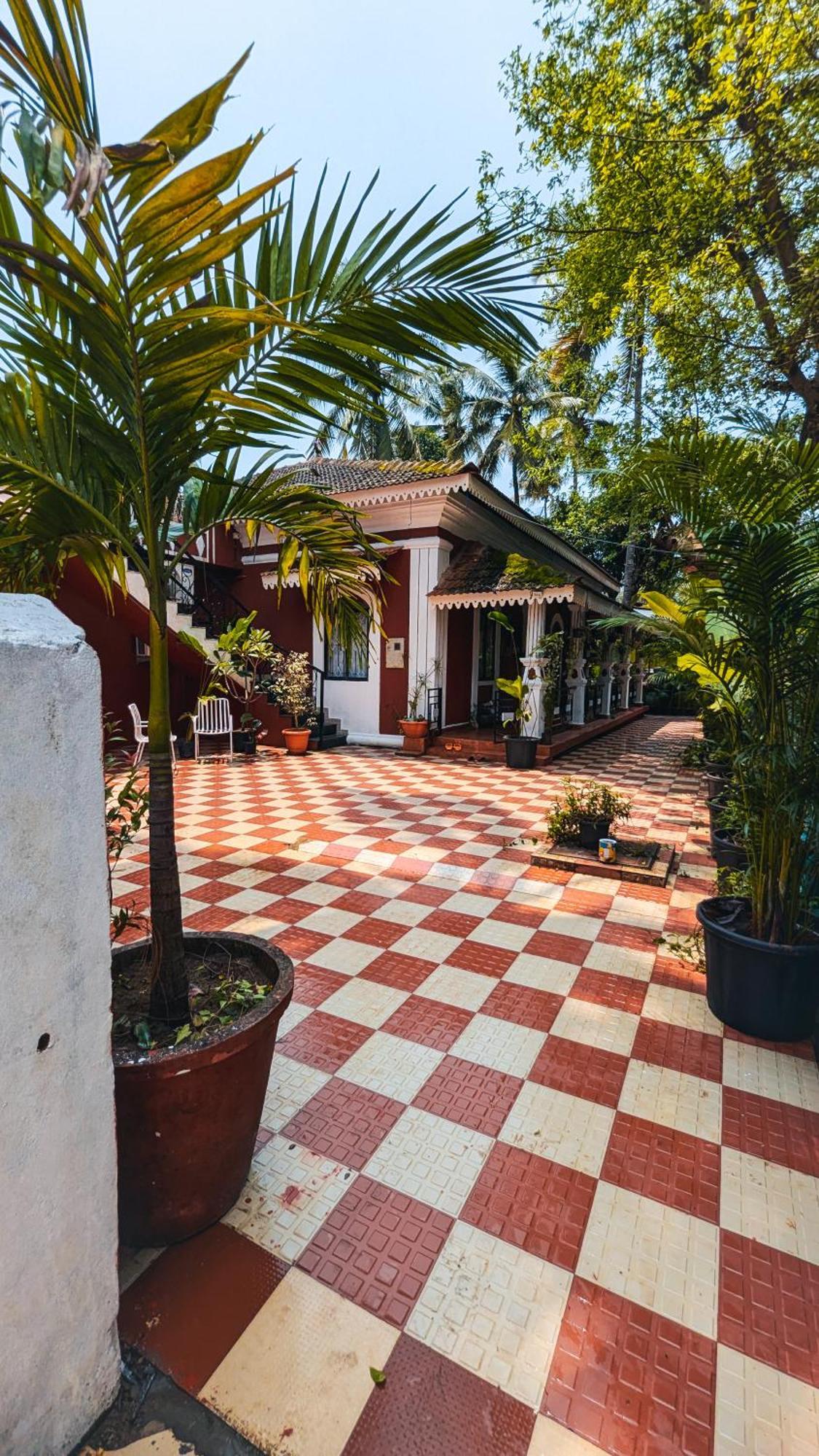 The First House By V3Homestay 4Bhk Private Pool Calangute Dış mekan fotoğraf
