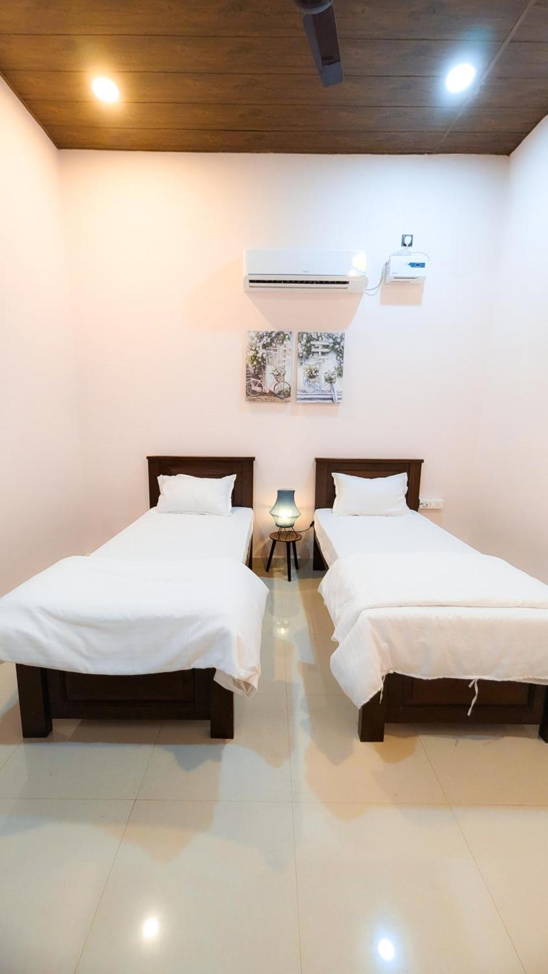 The First House By V3Homestay 4Bhk Private Pool Calangute Dış mekan fotoğraf