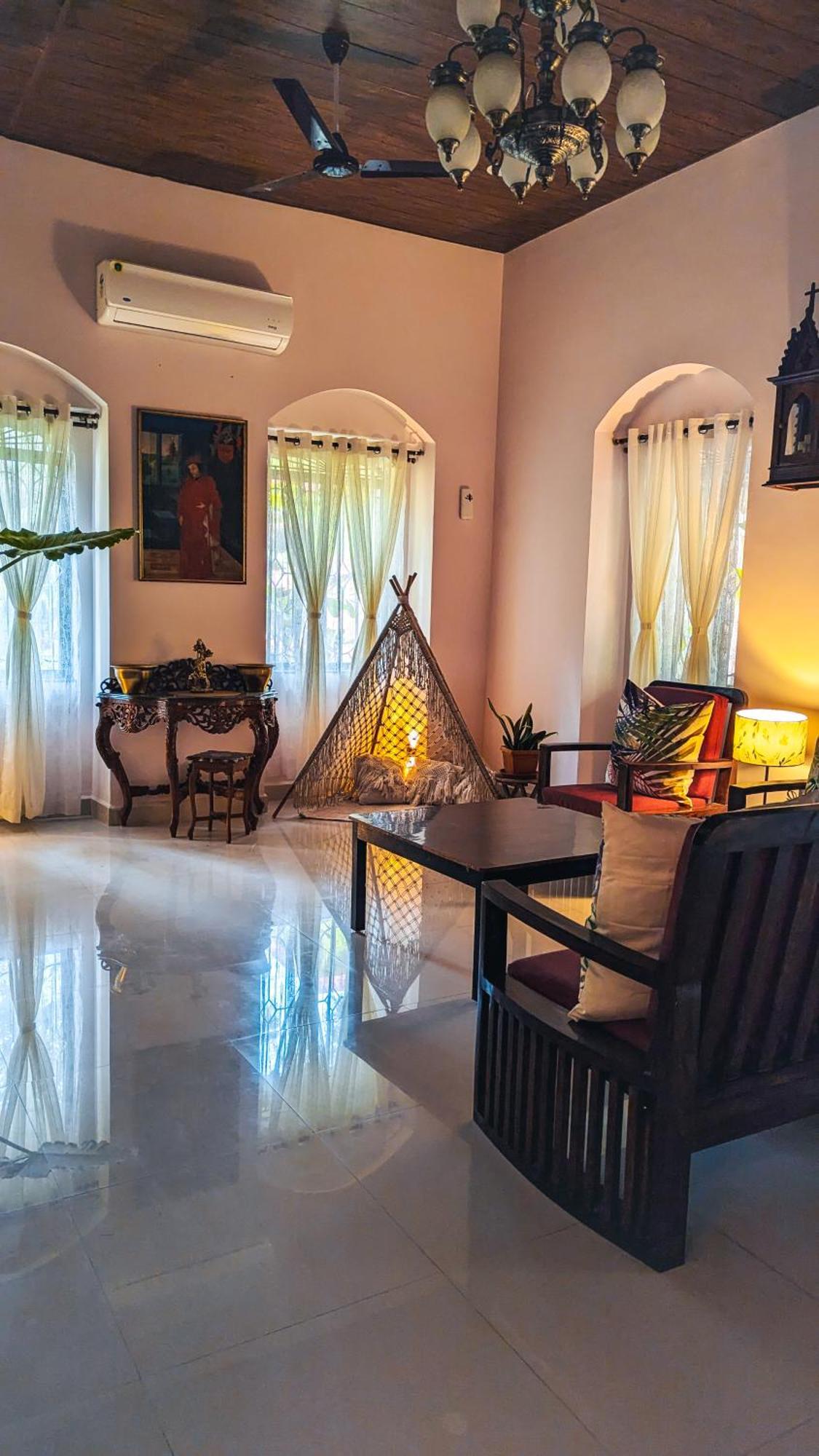 The First House By V3Homestay 4Bhk Private Pool Calangute Dış mekan fotoğraf